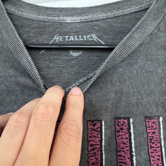 Metallica Blazing Pushead Heavy Metal Band T-Shirt - Picture 2 of 3